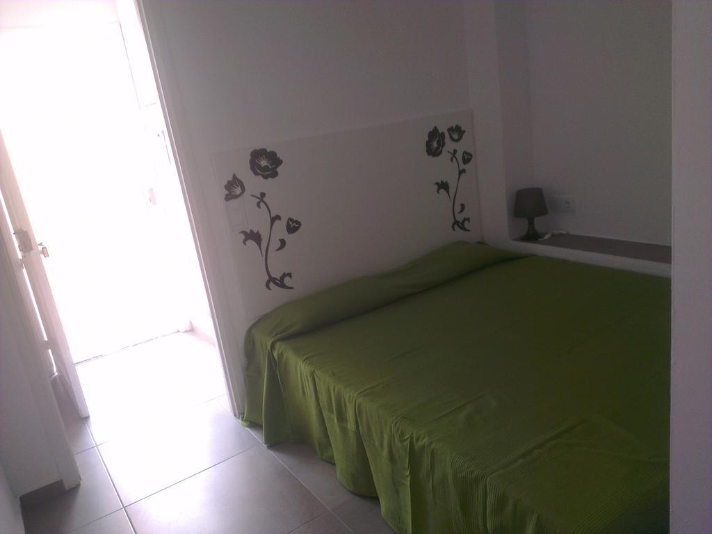 Apartaments La Riera Ρόζες Δωμάτιο φωτογραφία
