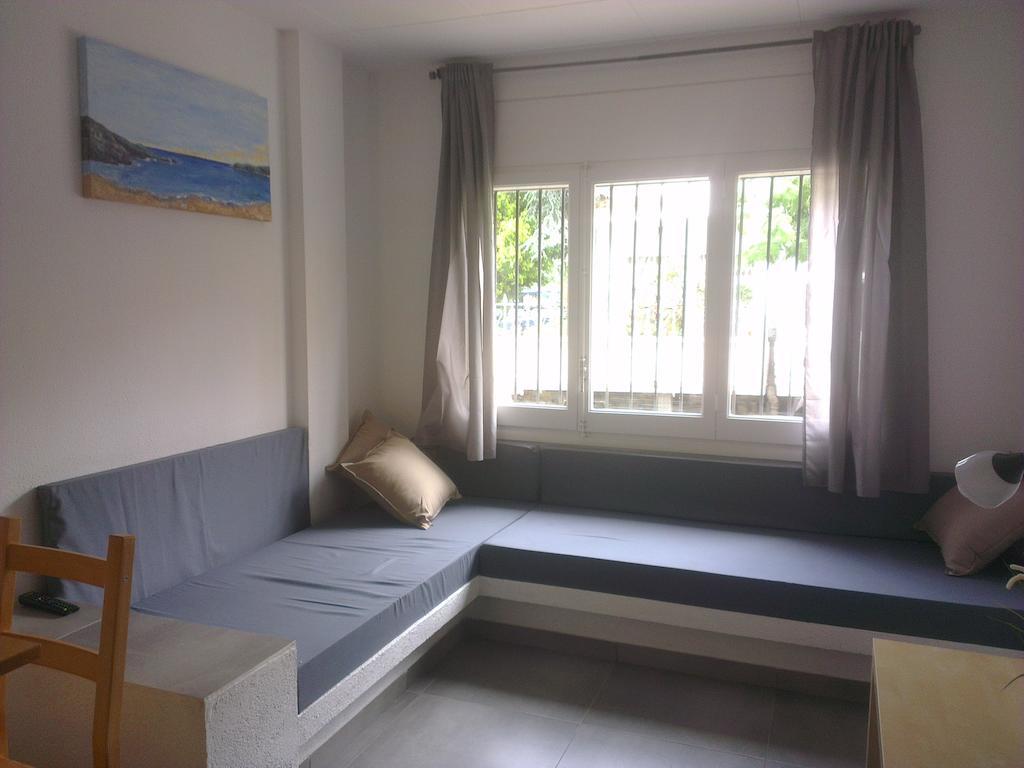 Apartaments La Riera Ρόζες Εξωτερικό φωτογραφία